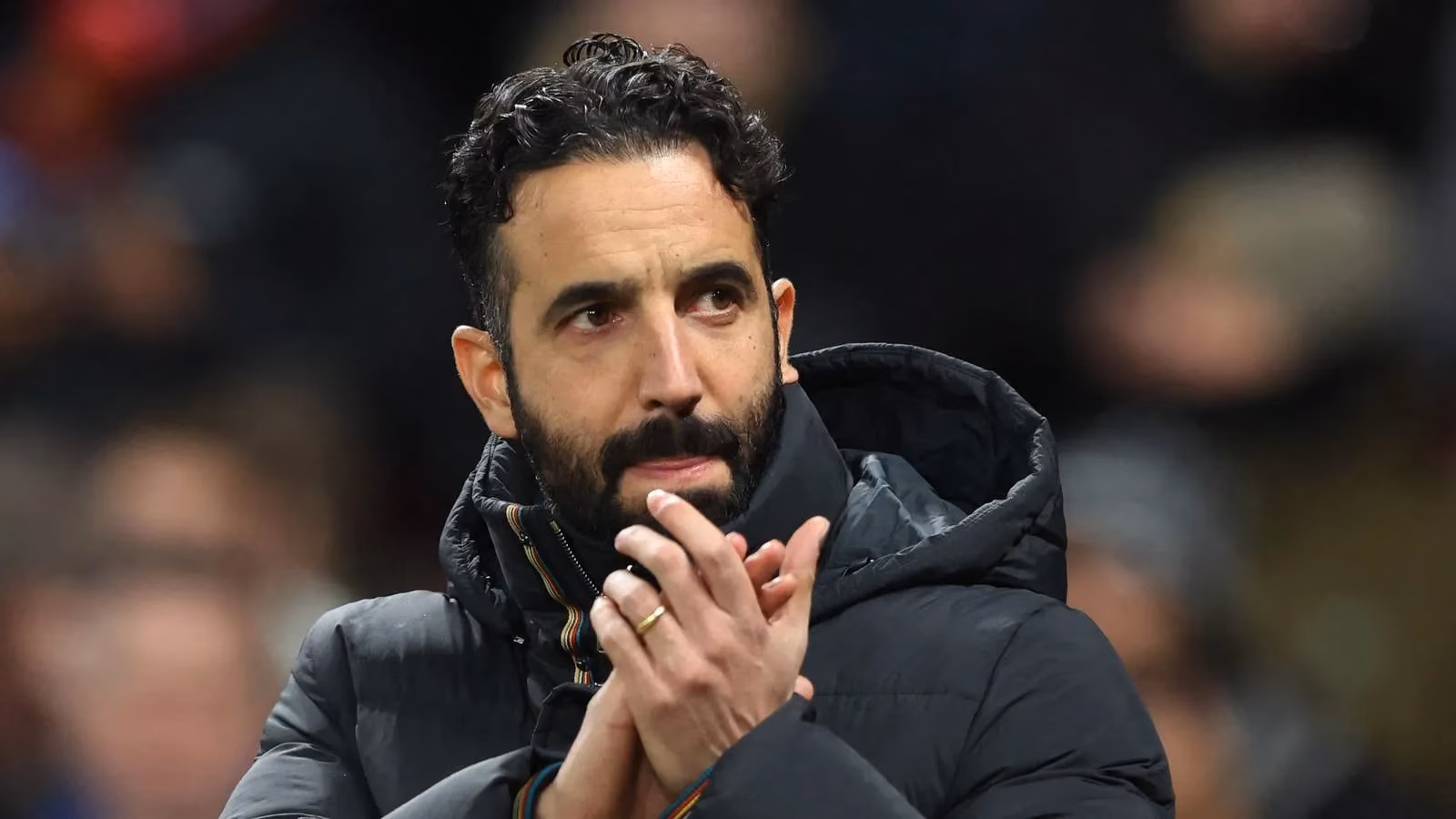 manchester-united-consider-andoni-iraola-as-pressure-mounts-on-ruben-amorim-image-0